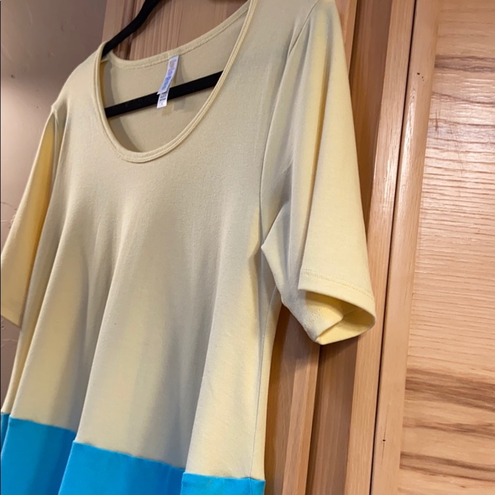 Lularoe oversized top XS - Large Guc - Picture 5 of 16